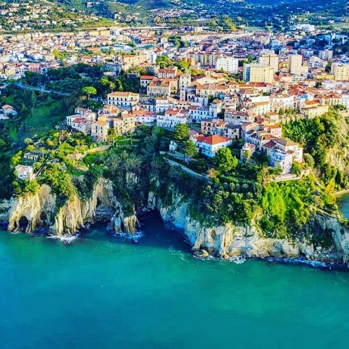 Bed and Breakfast I Baronetti In Centro Agropoli Exterior foto